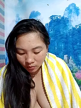 Love-Ly99 online show from 09.25.25