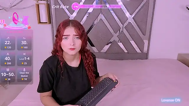 Venus velvett online show from 11.03.25