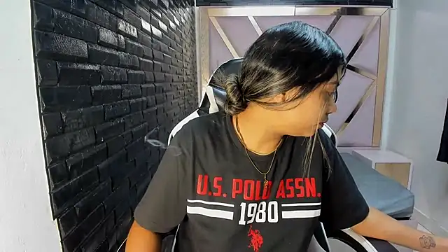 Darlys69x online show from 09.25.25