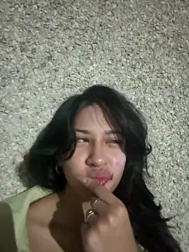 lynn9000 online show from 11.13.25