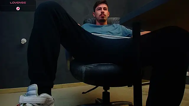 EnzoRace online show from 11.08.25