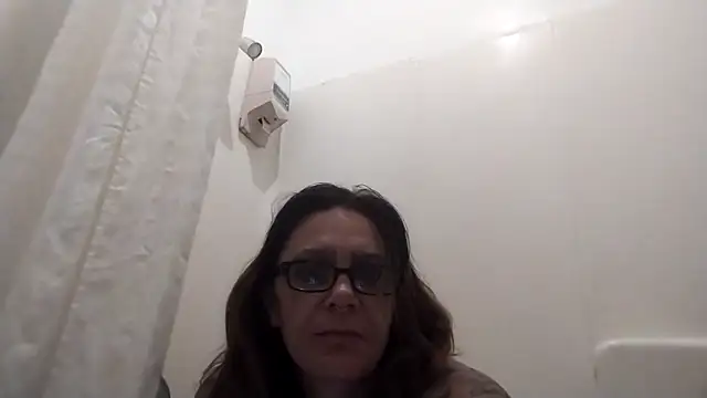 SparklesB1tch online show from 04.12.26