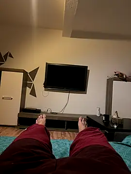 Snapshot of irimiea1729 chatting on 11.25.25 irimiea1729 online show from 11.25.25