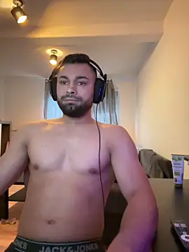 Snapshot of irimiea1729 chatting on 02.22.26 irimiea1729 online show from 02.22.26