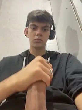 Snapshot of Cos_minn chatting on 11.10.25 Cos minn online show from 11.10.25