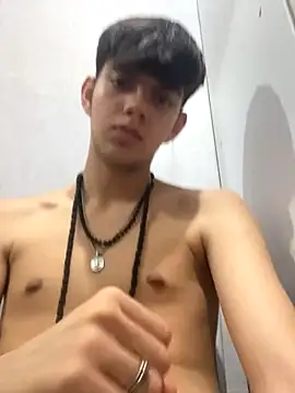 Snapshot of Cos_minn chatting on 11.30.25 Cos minn online show from 11.30.25