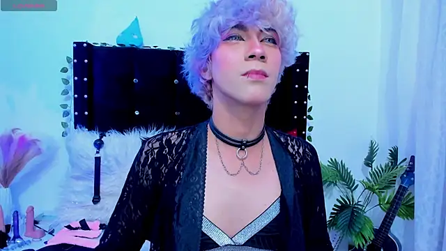 Cooperrosscute233 online show from 11.14.25