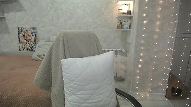 NickyAdamidi online show from 10.19.25