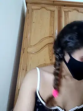 ghadiraa online show from 11.15.25