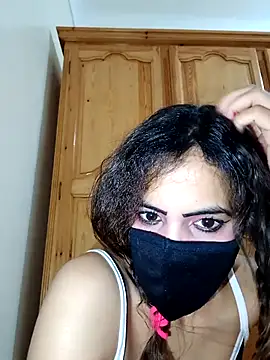 Snapshot of ghadiraa chatting on 02.06.26 ghadiraa online show from 02.06.26