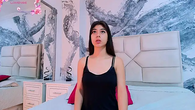 CristineCaru online show from 09.13.25