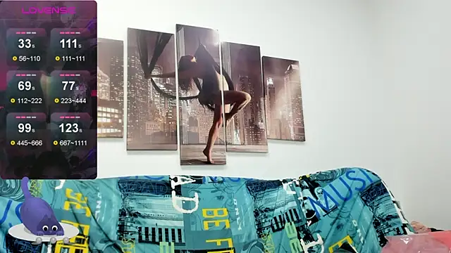 Sunny Sammy online show from 10.10.25