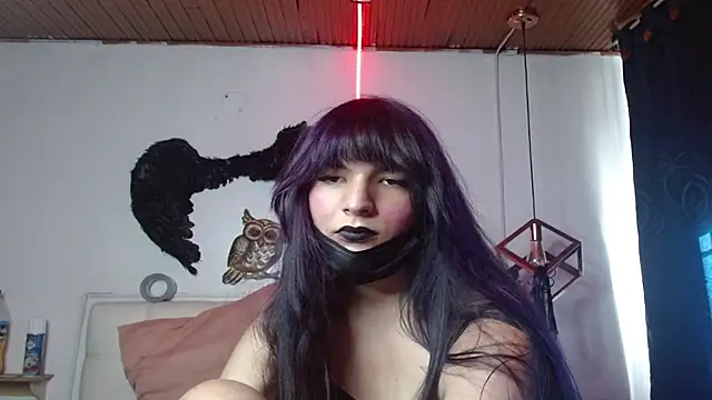  Danna S online show from 10.04.25