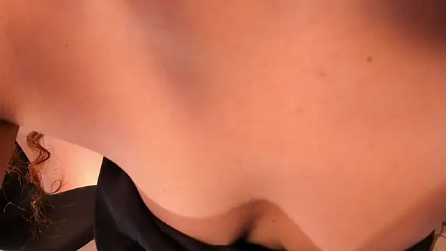 vane vixen online show from 10.17.25