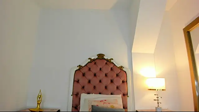 HarleyQueen666 online show from 01.12.26