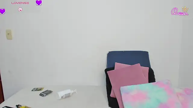 Brandy brown  online show from 12.18.25