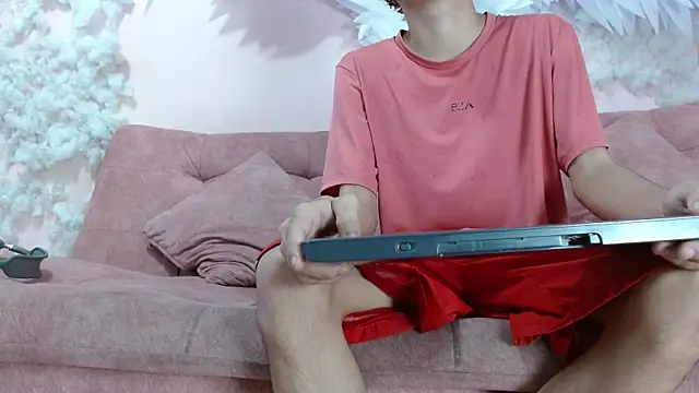 spicy adonhis online show from 11.10.25