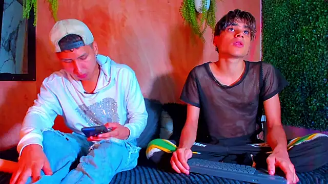 spicy adonhis online show from 11.17.25