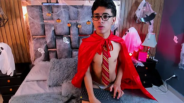 owen  johnson online show from 10.29.25