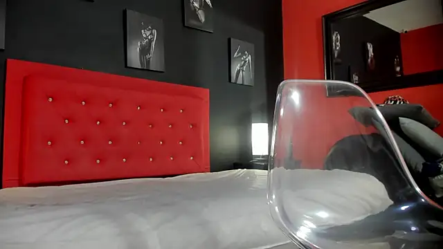 Snapshot of lilyth_adam chatting on 09.19.25 lilyth adam online show from 09.19.25