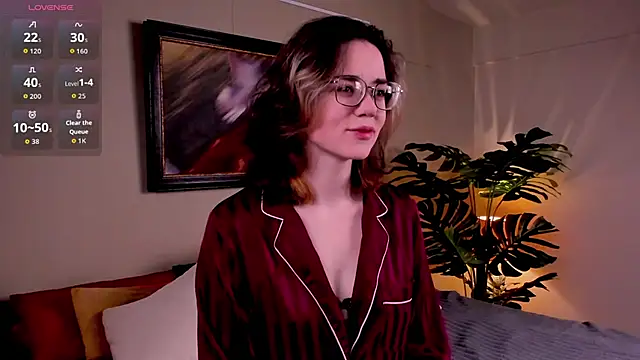 Sunny Teaze online show from 02.26.26