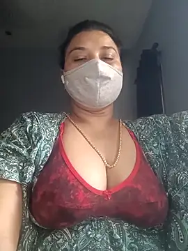 Snapshot of Tamil_Sivani chatting on 01.18.26 Tamil Sivani online show from 01.18.26