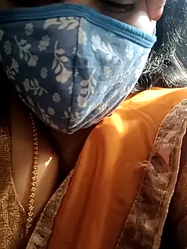 Snapshot of Tamil_Sivani chatting on 02.11.26 Tamil Sivani online show from 02.11.26