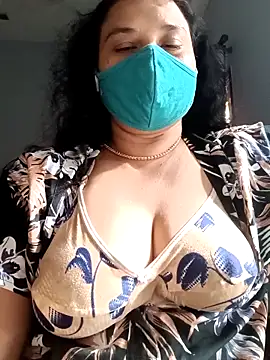 Snapshot of Tamil_Sivani chatting on 02.20.26 Tamil Sivani online show from 02.20.26