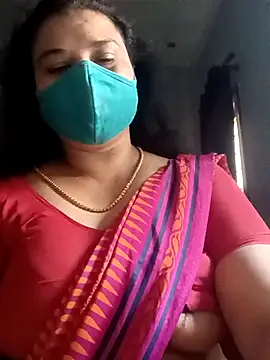 Snapshot of Tamil_Sivani chatting on 02.24.26 Tamil Sivani online show from 02.24.26