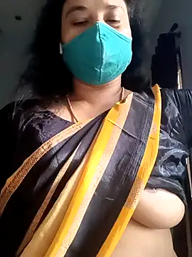 Snapshot of Tamil_Sivani chatting on 02.26.26 Tamil Sivani online show from 02.26.26