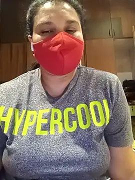 Snapshot of Tamil_Sivani chatting on 02.26.26 Tamil Sivani online show from 02.26.26