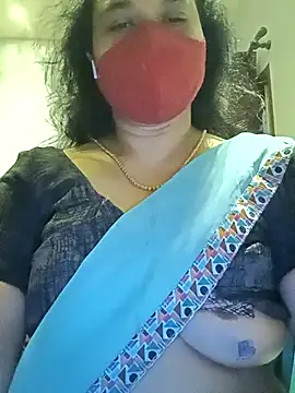 Snapshot of Tamil_Sivani chatting on 02.28.26 Tamil Sivani online show from 02.28.26