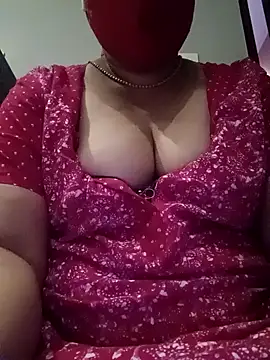 Snapshot of Tamil_Sivani chatting on 03.03.26 Tamil Sivani online show from 03.03.26