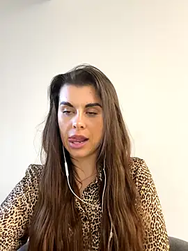 AlitaNova online show from 11.13.25