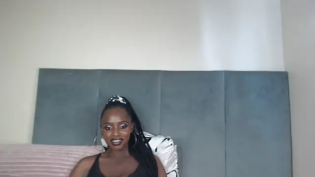 Jah-Queen online show from 04.08.26