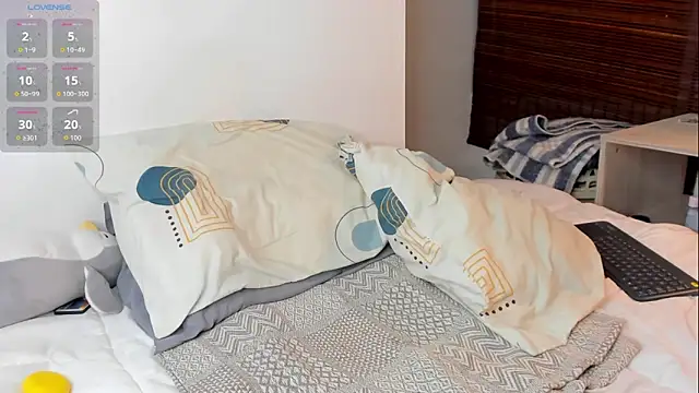 philip twinkk online show from 11.03.25