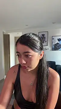 Snapshot of Lily_June chatting on 04.16.26 Lily June online show from 04.16.26