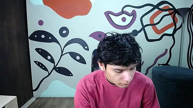 Luca vega online show from 10.04.25