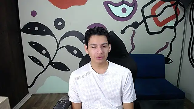 Luca vega online show from 10.20.25