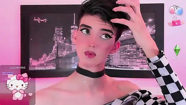 Baby FenixTS online show from 10.21.25