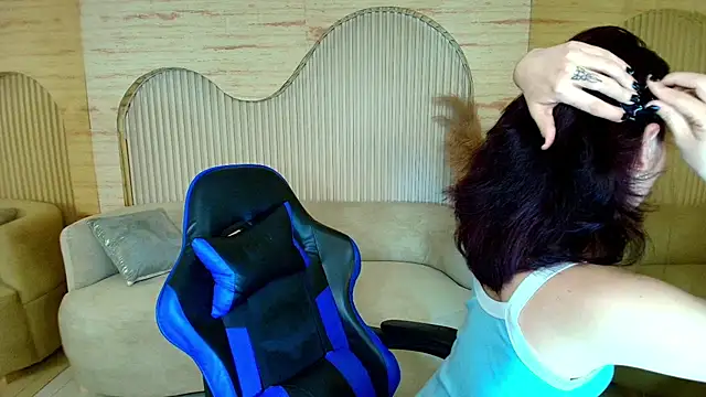 valentina r  online show from 11.02.25