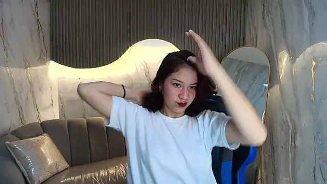 valentina r  online show from 11.15.25