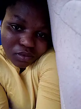 SweetHoney21  online show from 01.12.26