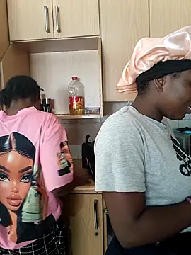 SweetHoney21  online show from 02.01.26