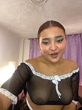 Snapshot of ladulcemary chatting on 09.28.25 ladulcemary online show from 09.28.25