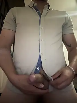 acmello83 online show from 04.12.26