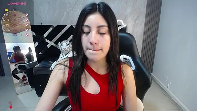 Zoe Blaze A online show from 09.11.25