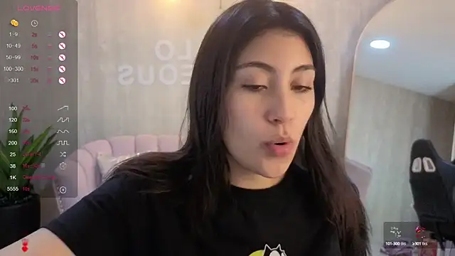 Zoe Blaze A online show from 10.02.25