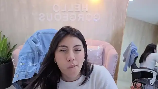 Zoe Blaze A online show from 11.04.25