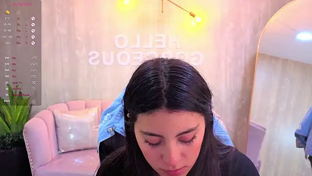 Zoe Blaze A online show from 11.14.25